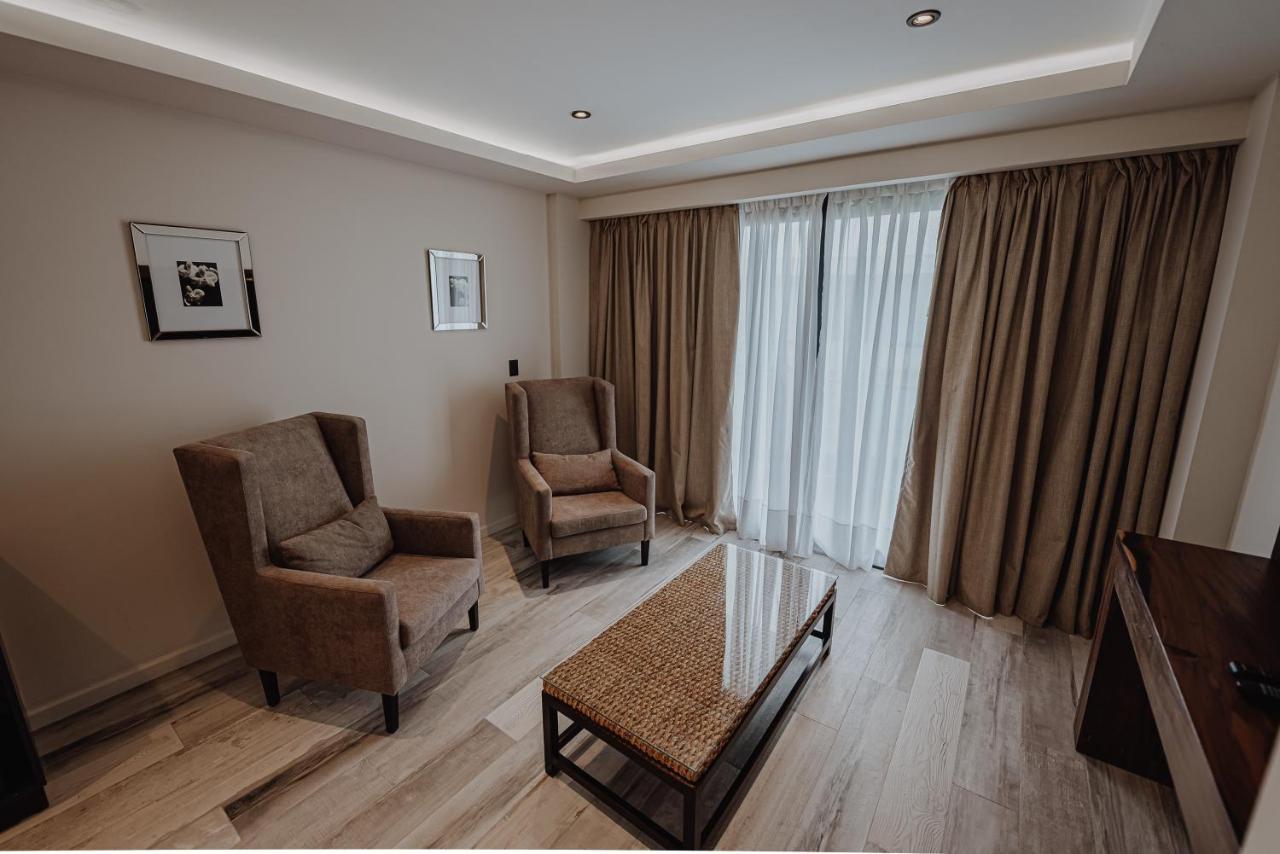 Río Cuarto La Urumpta Hotel By Aken Mind מראה חיצוני תמונה