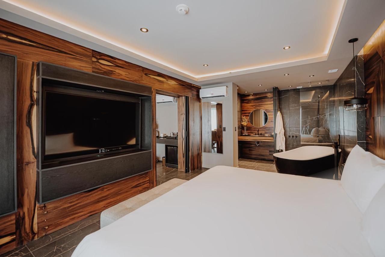 Río Cuarto La Urumpta Hotel By Aken Mind מראה חיצוני תמונה