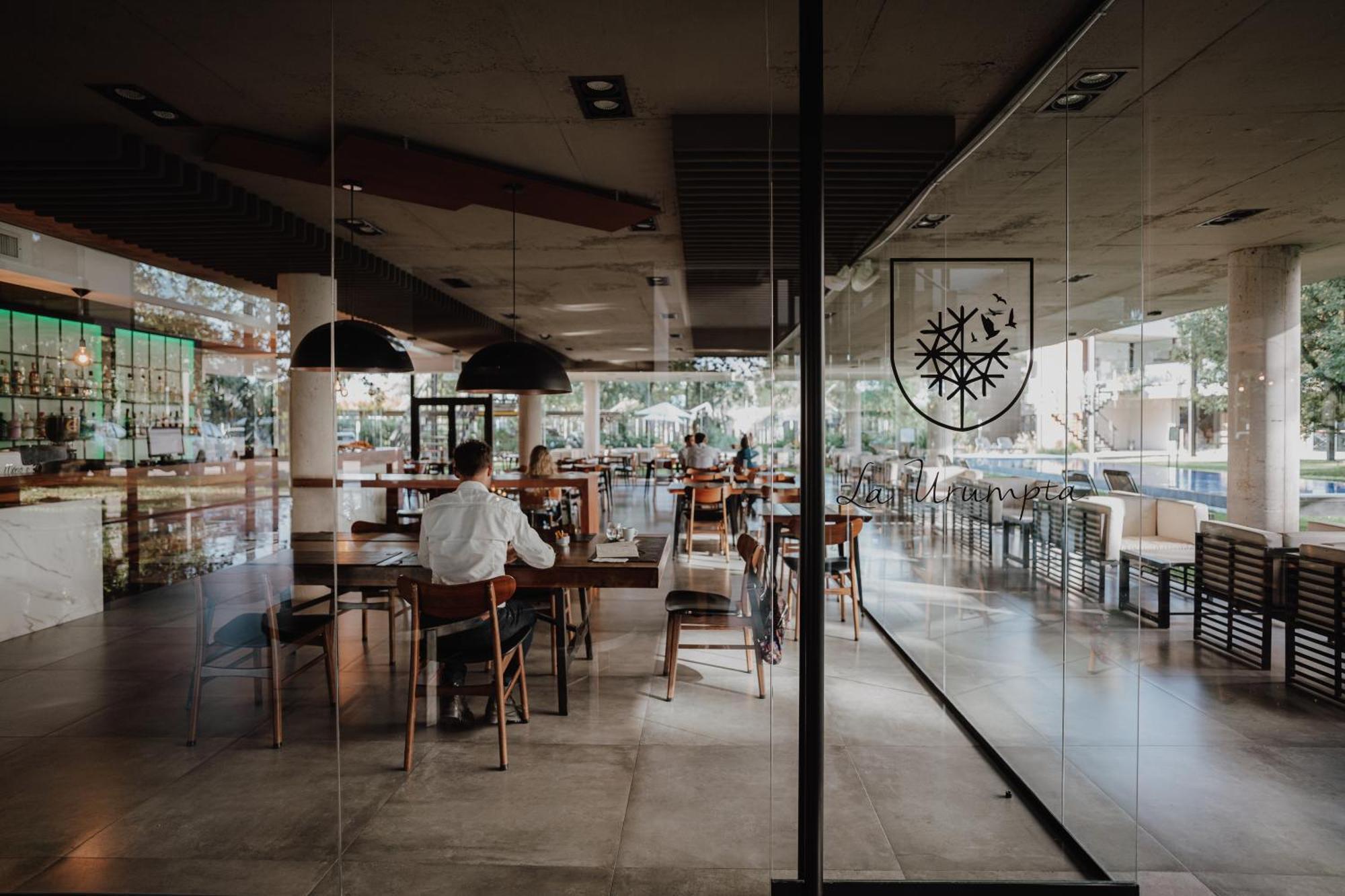 Río Cuarto La Urumpta Hotel By Aken Mind מראה חיצוני תמונה