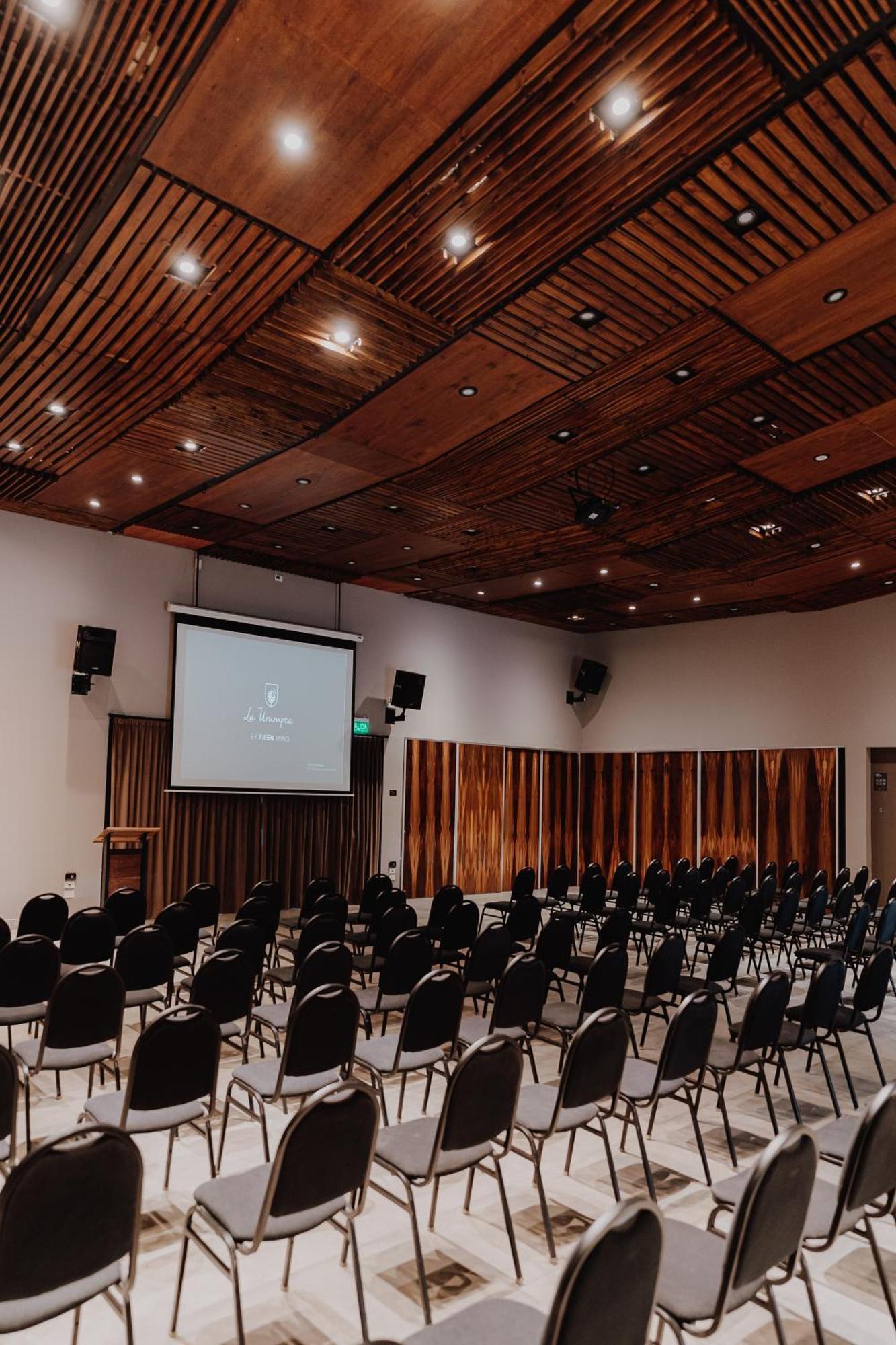 Río Cuarto La Urumpta Hotel By Aken Mind מראה חיצוני תמונה